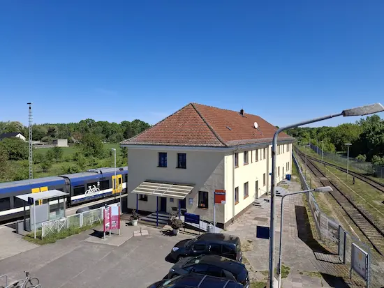 Coworking im historischen Bahnhofsgebäude in Küstrin-Kietz